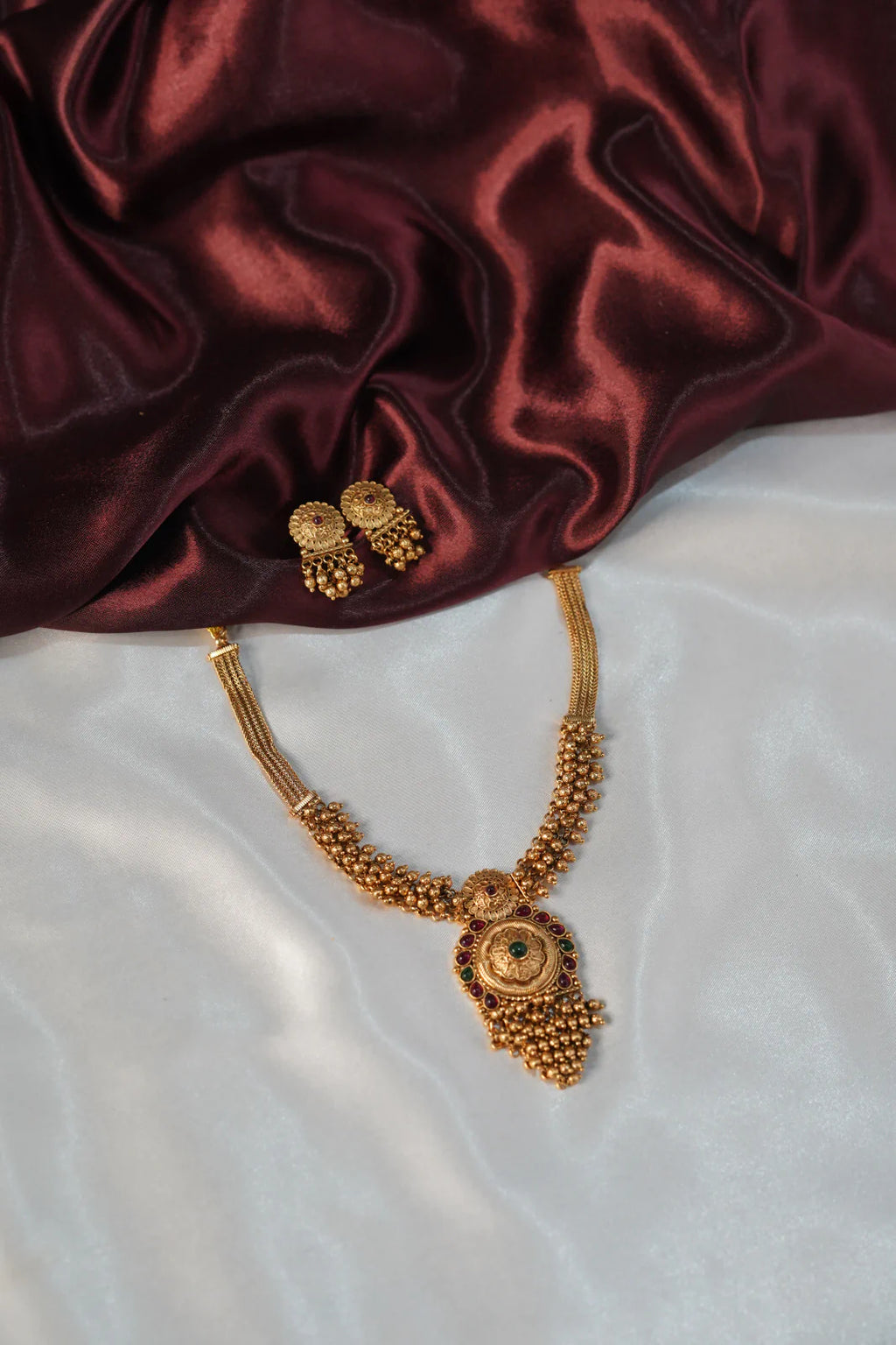 Antique Flower Necklace - UJ1002