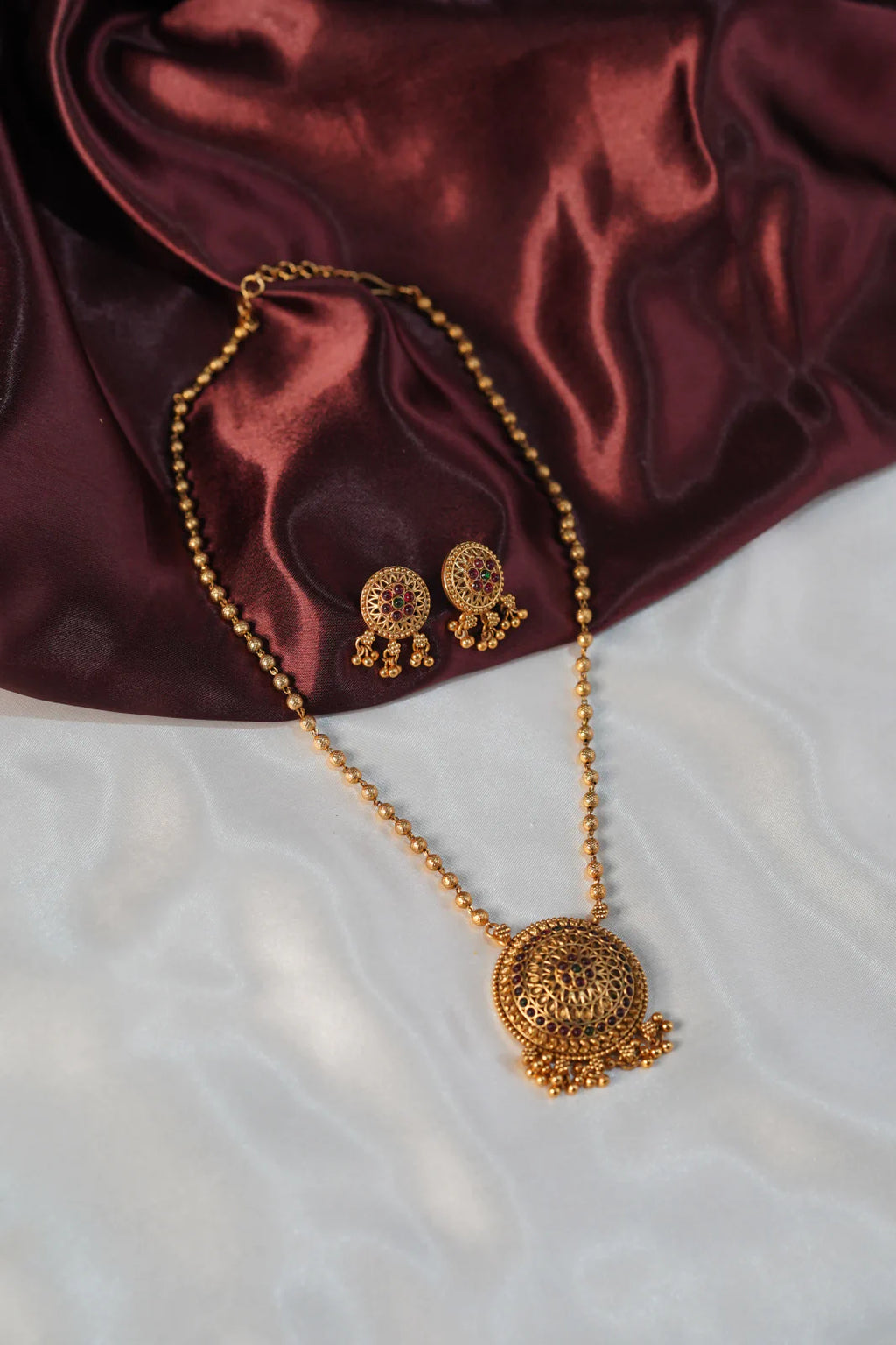 Antique Elegant Haram - UJ1019