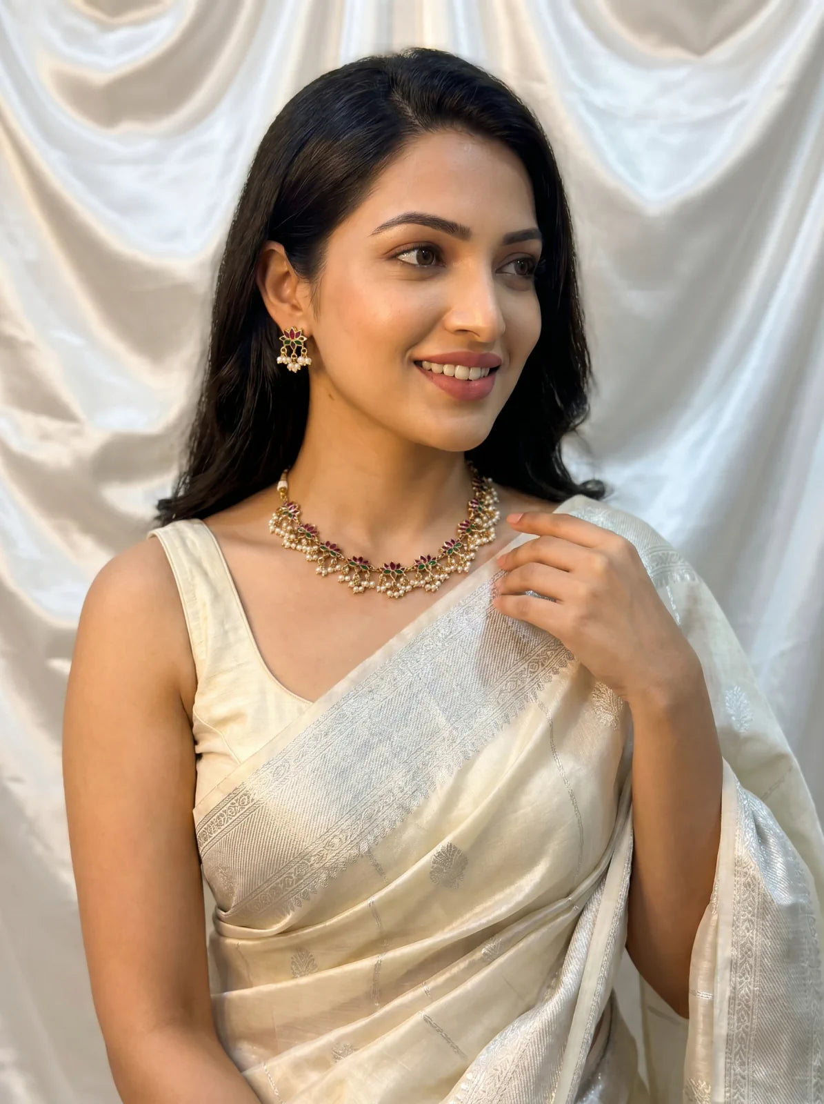 Premium Lotus Necklace - UJ1026