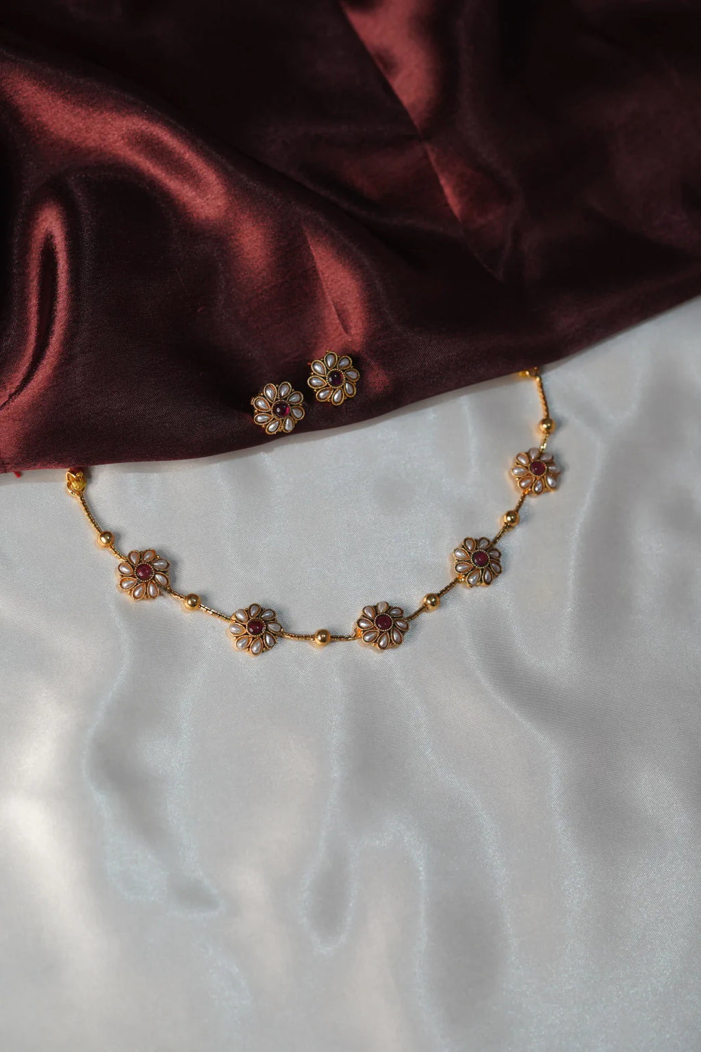 Flower Chain - UJ1052