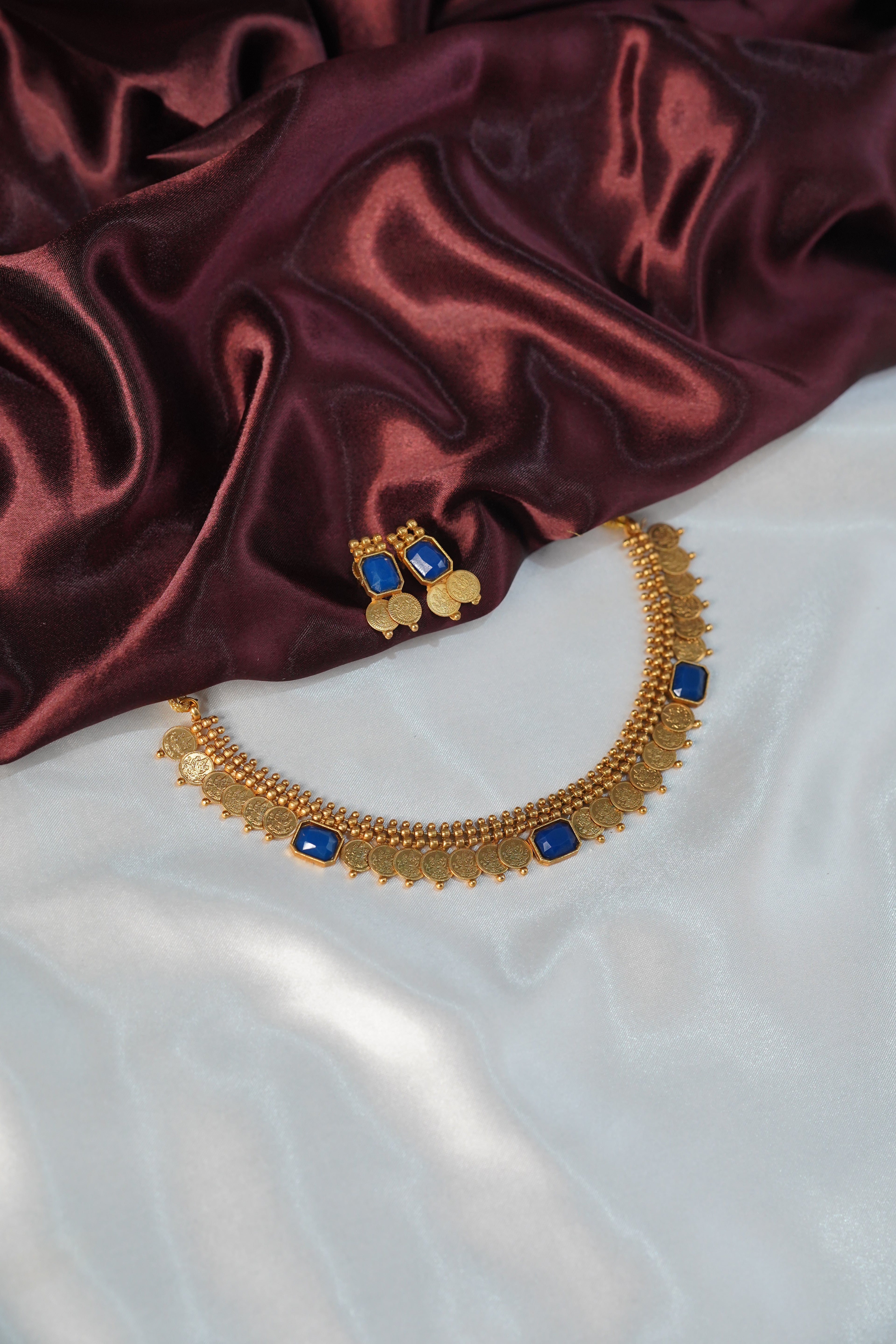 Antique Temple Lakshmi Coin Necklace - UJ25C042